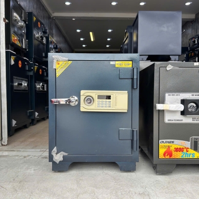 Két sắt tiệm vàng 2